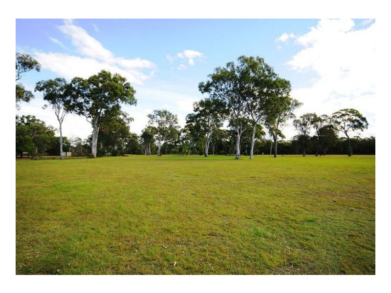 1423 Booral Road, Booral QLD 4655