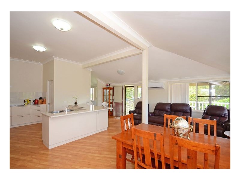 43 Madsen Road, Urraween QLD 4655