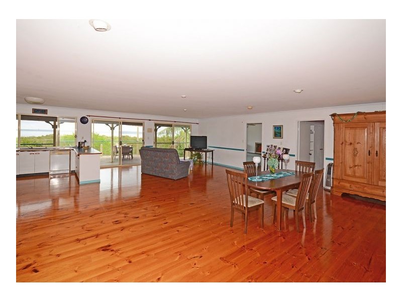 210 Pacific Drive, Booral QLD 4655