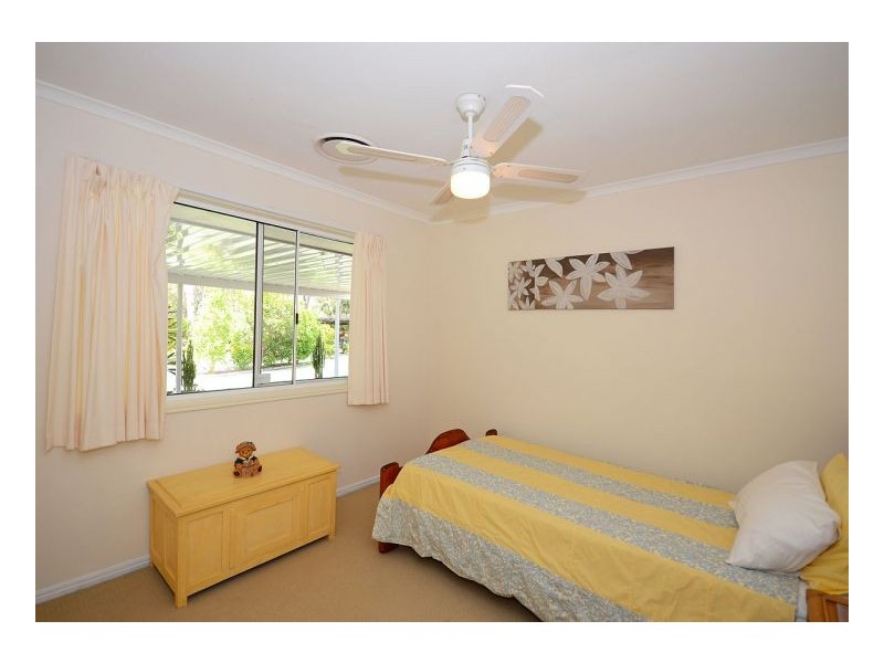 27 Garden Drive, Urangan QLD 4655