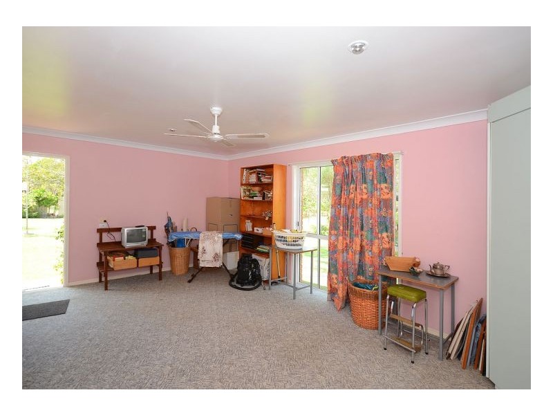 27 Garden Drive, Urangan QLD 4655