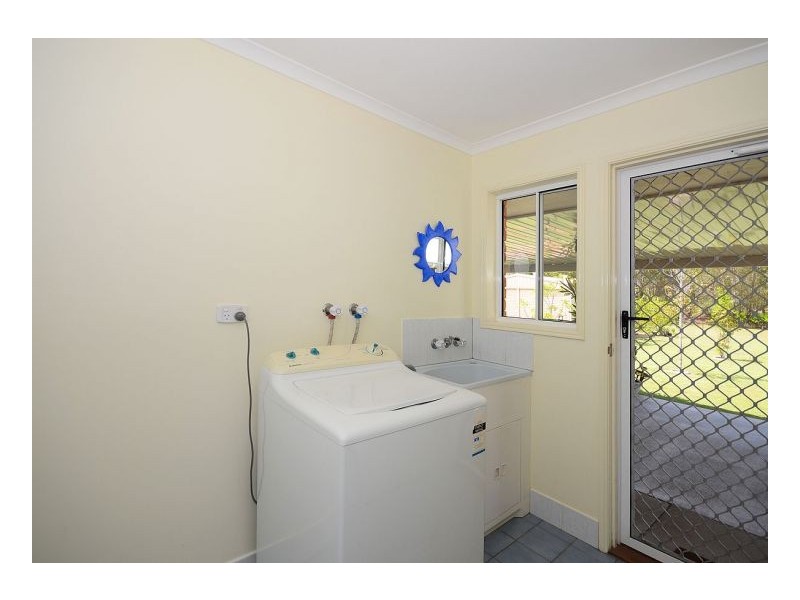 27 Garden Drive, Urangan QLD 4655