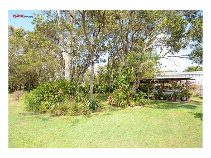 27 Garden Drive, Urangan QLD 4655