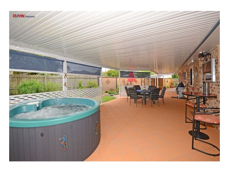10 Alana Court, Torquay QLD 4655