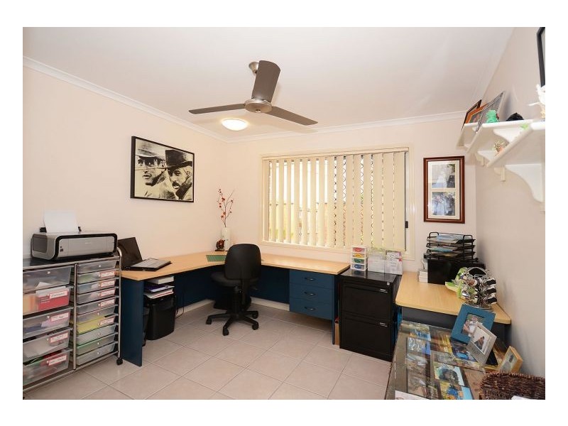 10 Alana Court, Torquay QLD 4655
