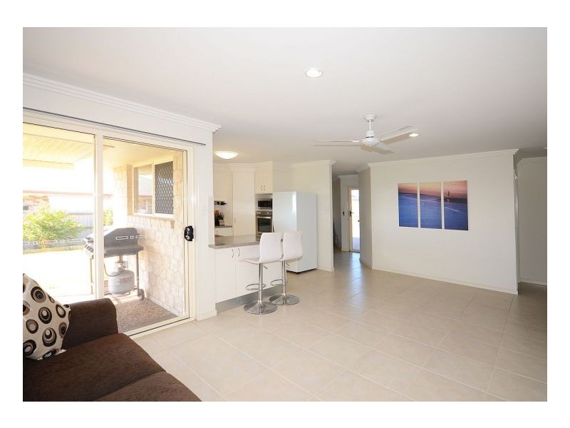 38 Picadilly Circuit, Urraween QLD 4655