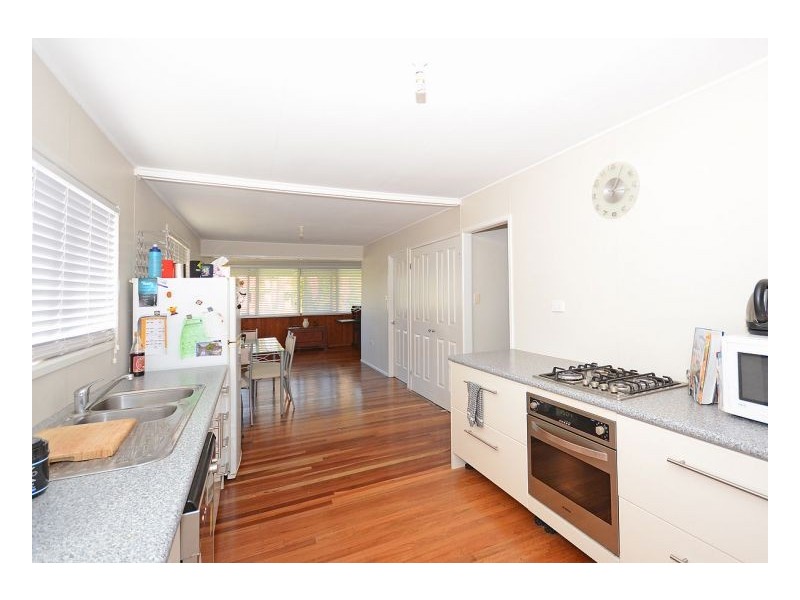 133 Long Street, Point Vernon QLD 4655