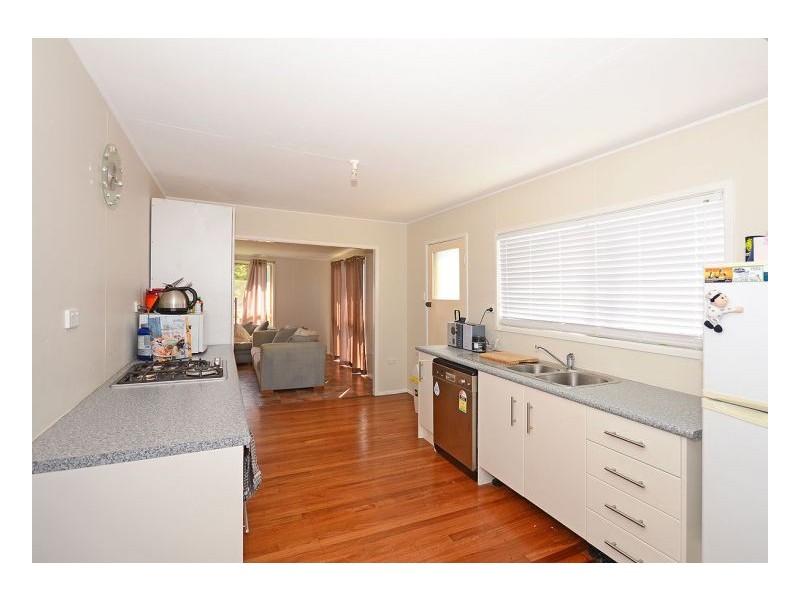 133 Long Street, Point Vernon QLD 4655