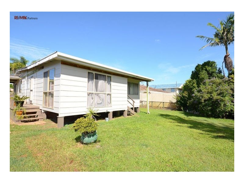 133 Long Street, Point Vernon QLD 4655