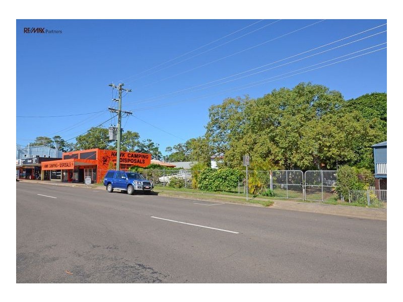 8 & 10 Queens Road, Scarness QLD 4655