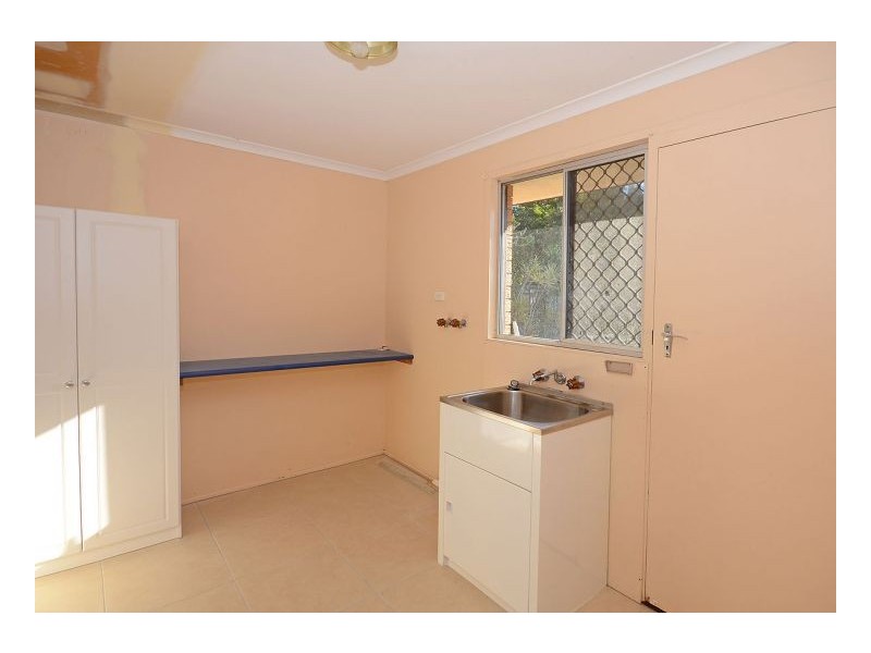 27 Kululu Cresent, Scarness QLD 4655