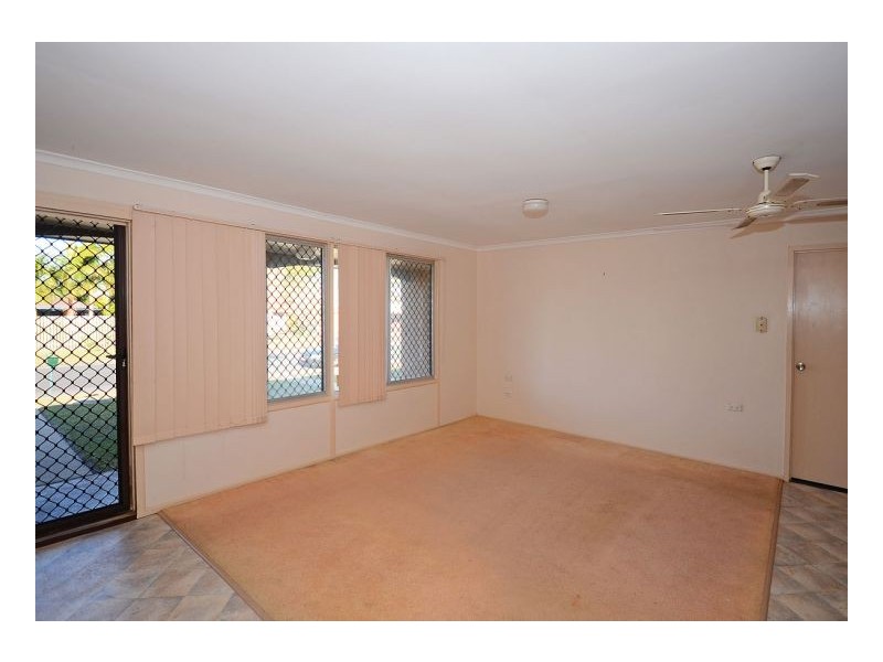 27 Kululu Cresent, Scarness QLD 4655