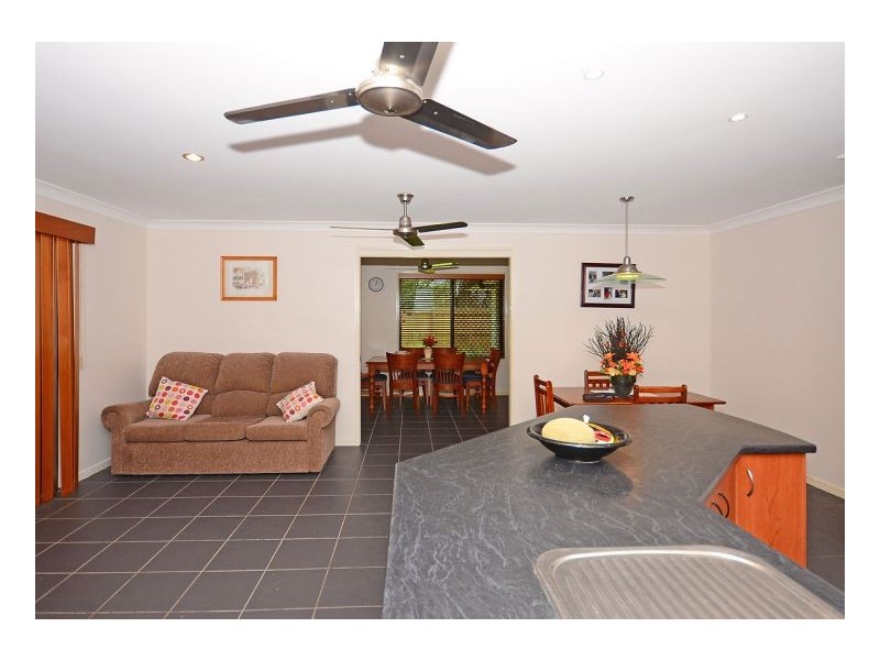 12 La Borde Court, Urraween QLD 4655