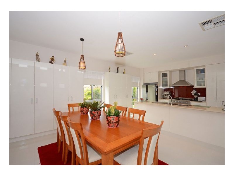 30 Magellan Crct, Urraween QLD 4655