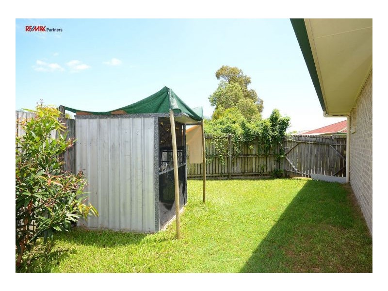 2/1 Alana Court, Torquay QLD 4655
