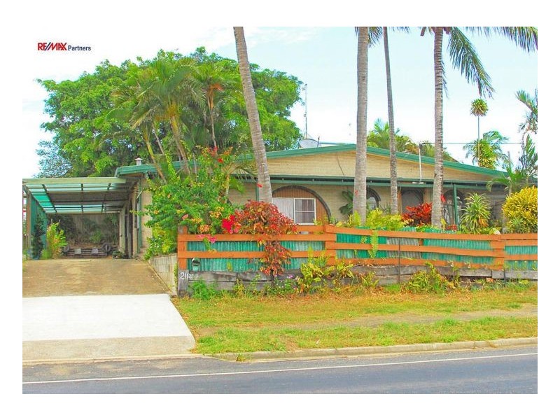 211 Boat Harbour Drive, Pialba QLD 4655