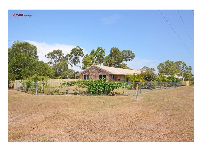 2 Sandrabarbara Drive, Booral QLD 4655