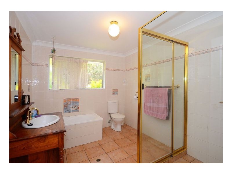 2 Sandrabarbara Drive, Booral QLD 4655