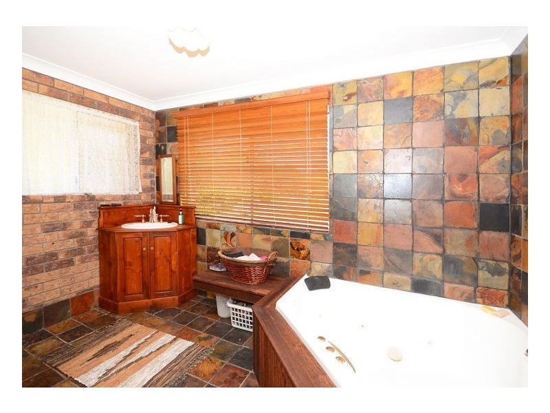 2 Sandrabarbara Drive, Booral QLD 4655