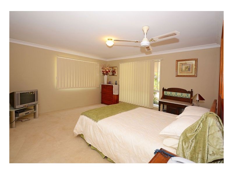 2 Sandrabarbara Drive, Booral QLD 4655