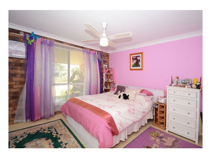 2 Sandrabarbara Drive, Booral QLD 4655
