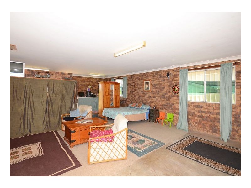 2 Sandrabarbara Drive, Booral QLD 4655
