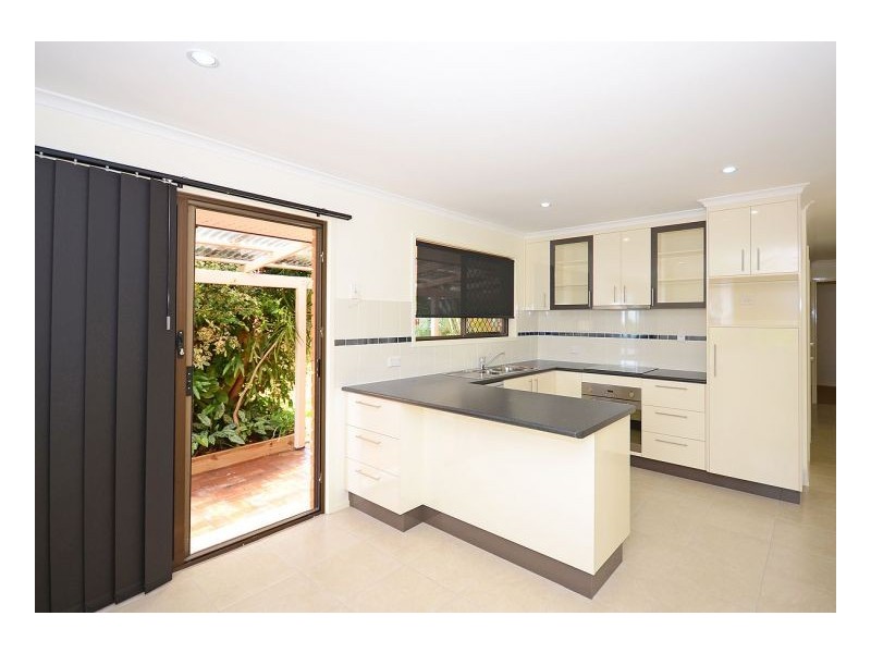 31 Wuruma Street, Scarness QLD 4655