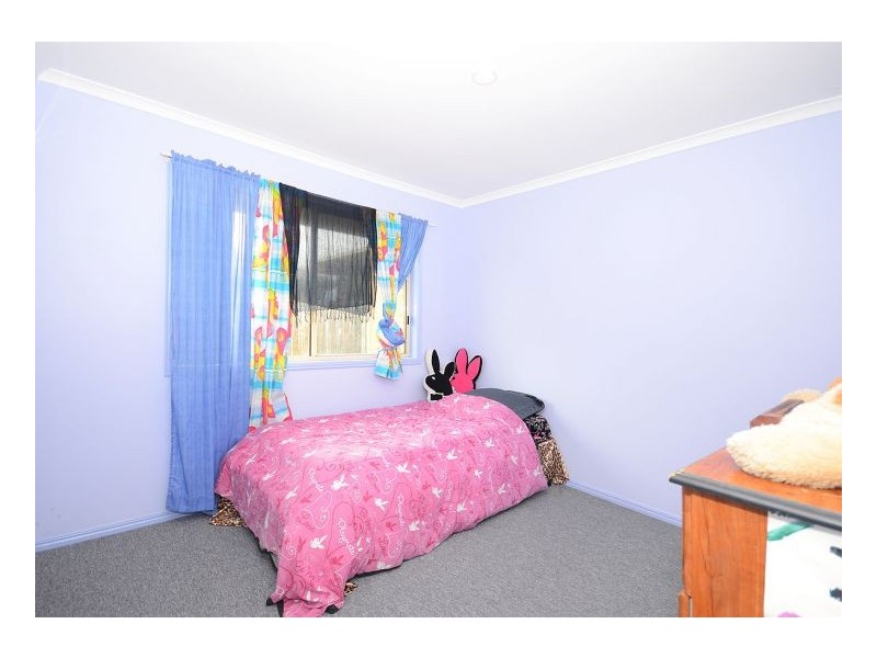 14 Hyperno Road, Point Vernon QLD 4655