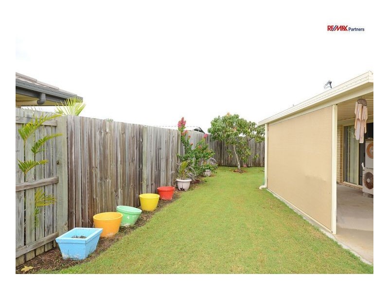 14 Hyperno Road, Point Vernon QLD 4655
