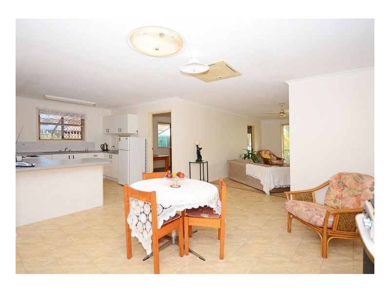 6 San Marco Court, Urangan QLD 4655