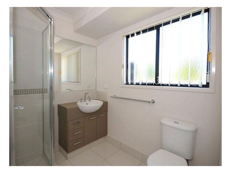 1/36 Seaway Parade, Toogoom QLD 4655