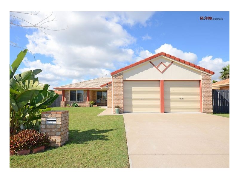 15 Mainsail Court, Point Vernon QLD 4655