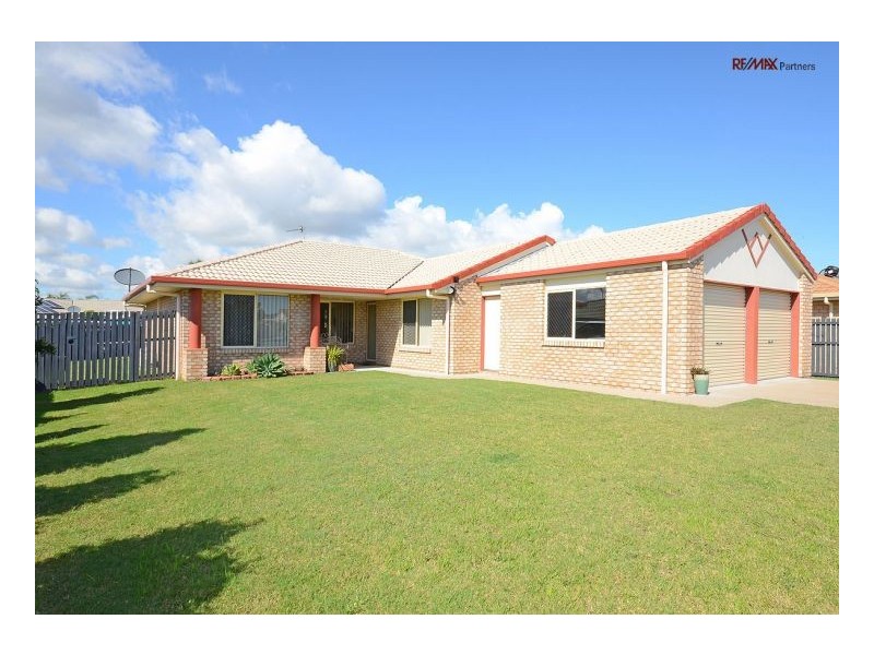 15 Mainsail Court, Point Vernon QLD 4655
