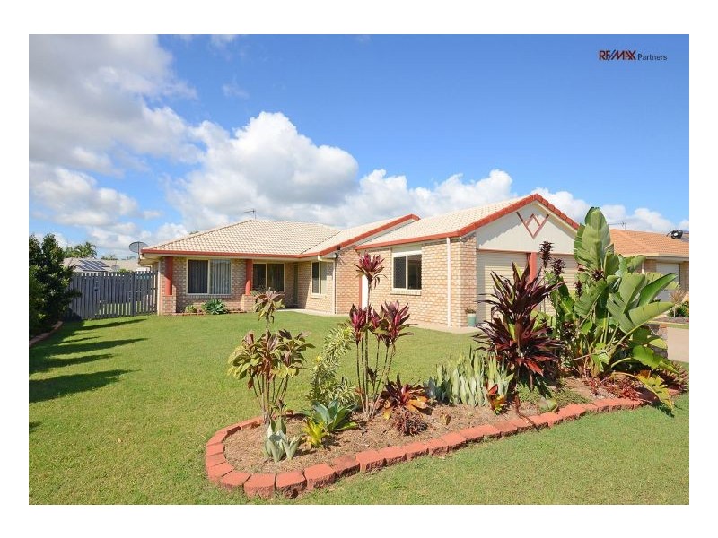 15 Mainsail Court, Point Vernon QLD 4655
