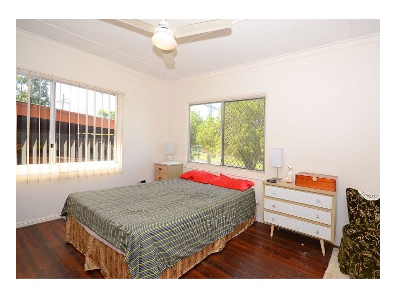 35 Christensen Street, Urraween QLD 4655