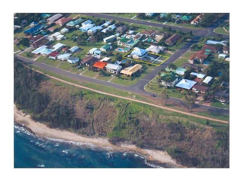 4 Kelly Street, Point Vernon QLD 4655