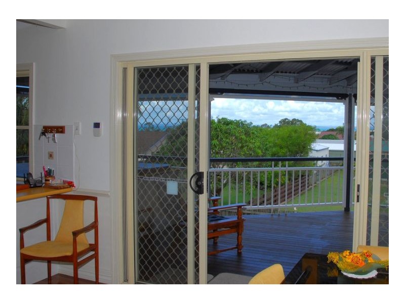 4 Kelly Street, Point Vernon QLD 4655