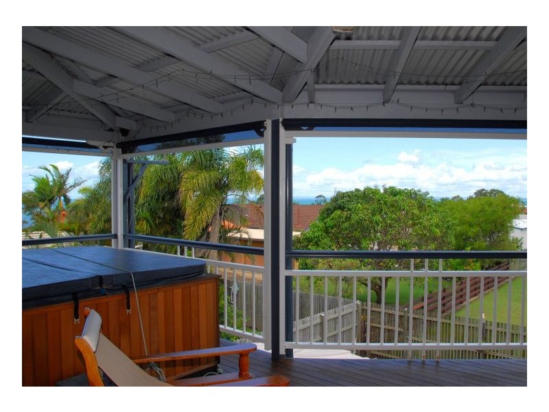 4 Kelly Street, Point Vernon QLD 4655