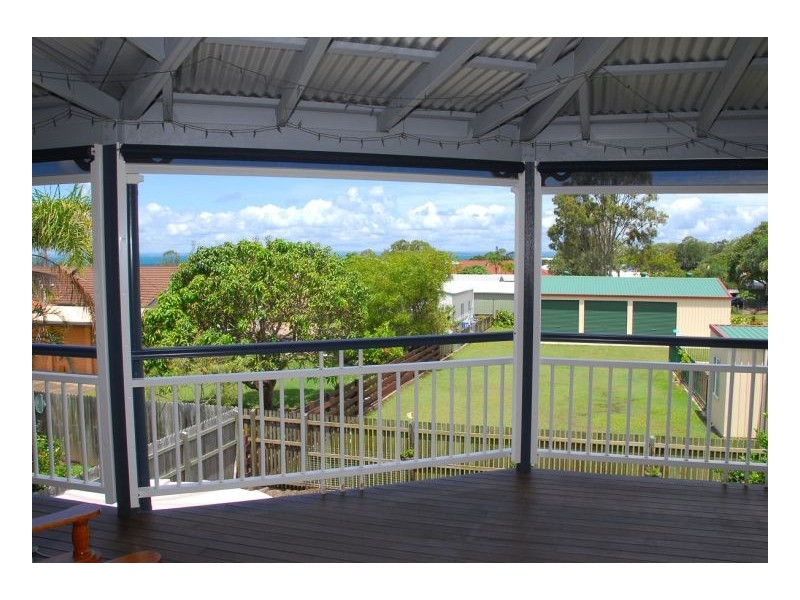 4 Kelly Street, Point Vernon QLD 4655