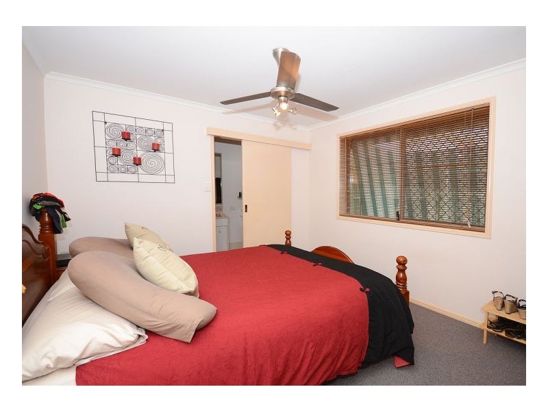 24 Masters Court, Urraween QLD 4655