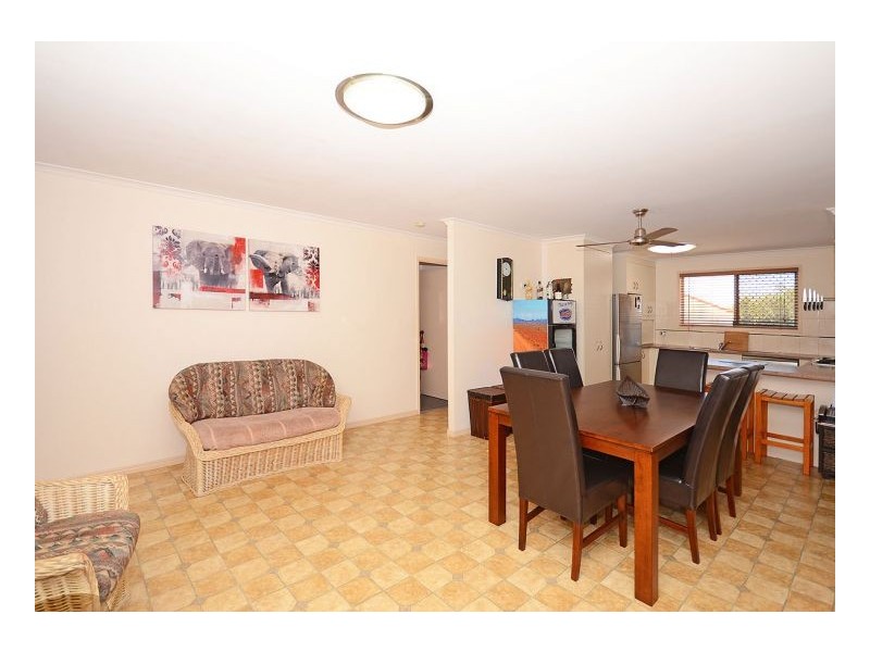 24 Masters Court, Urraween QLD 4655