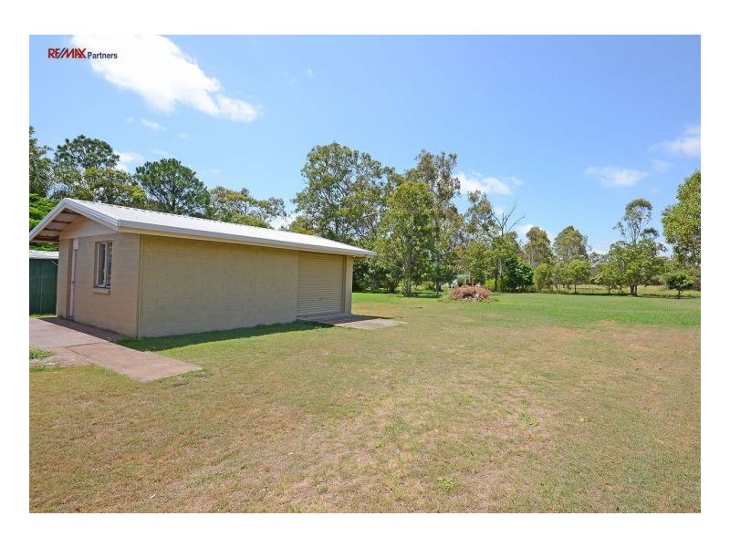 18 Frances Avenue, Booral QLD 4655