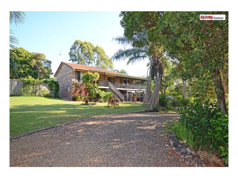 7 Seaview Drive, Booral QLD 4655