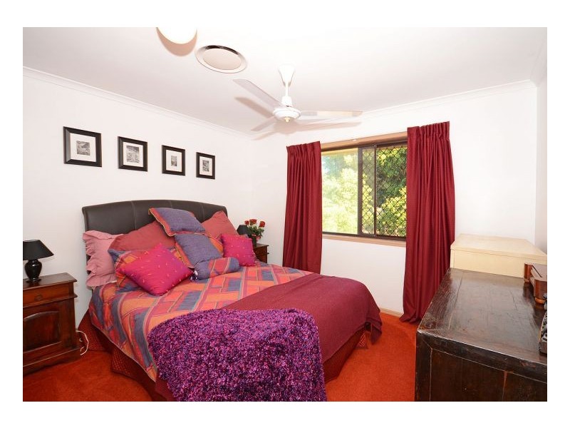 7 Seaview Drive, Booral QLD 4655