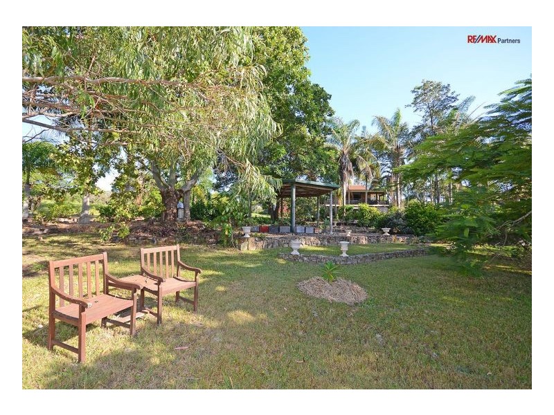 7 Seaview Drive, Booral QLD 4655