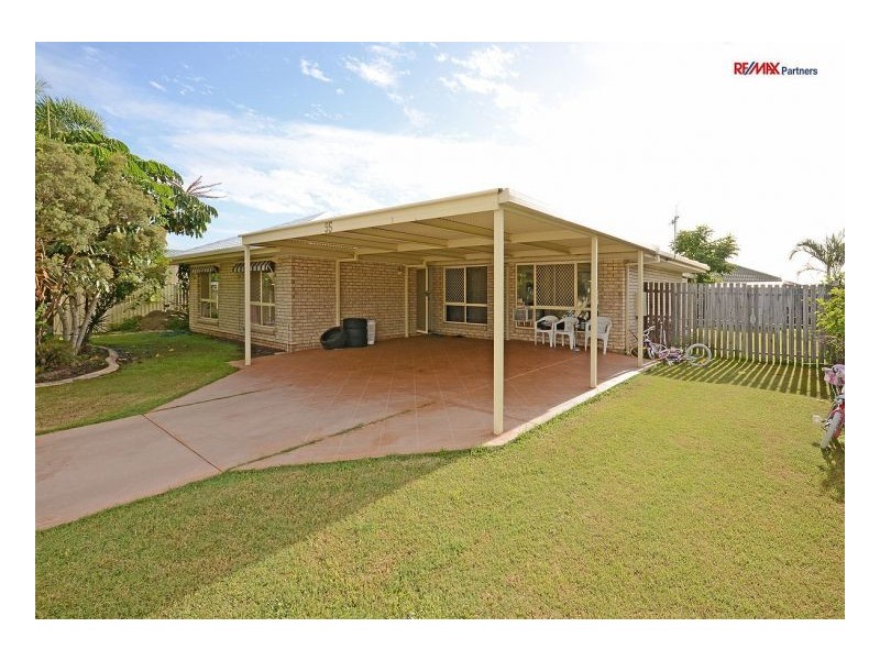 95 North Street, Point Vernon QLD 4655