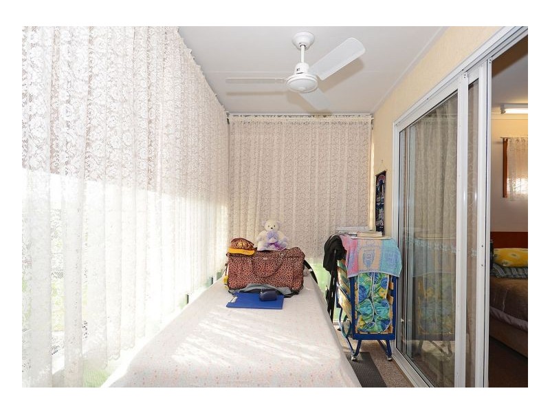 2/208 Elizabeth Street, Urangan QLD 4655