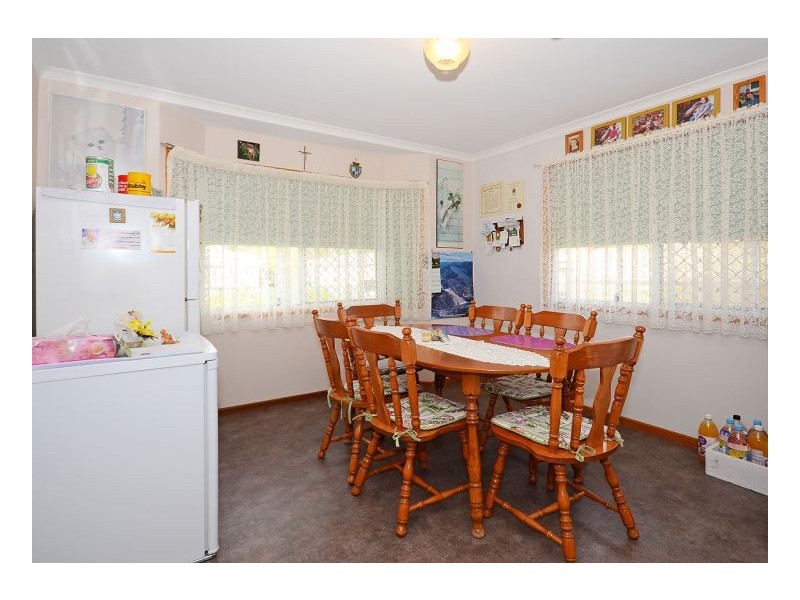 2/208 Elizabeth Street, Urangan QLD 4655