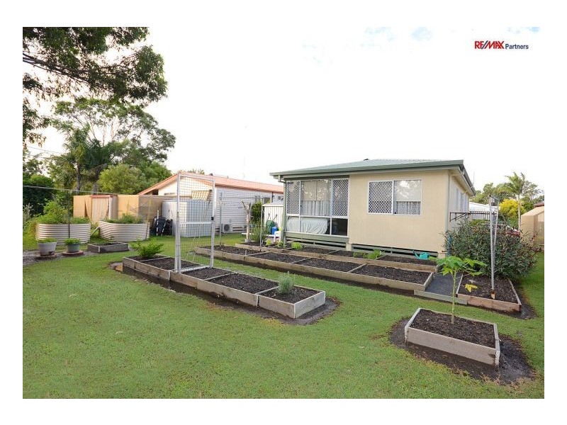 2/208 Elizabeth Street, Urangan QLD 4655