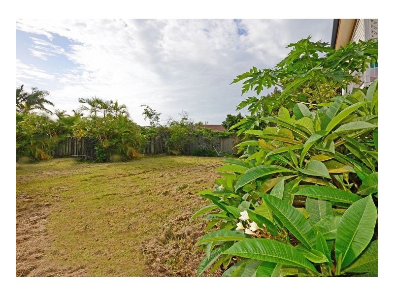 35 Romney Street, Pialba QLD 4655